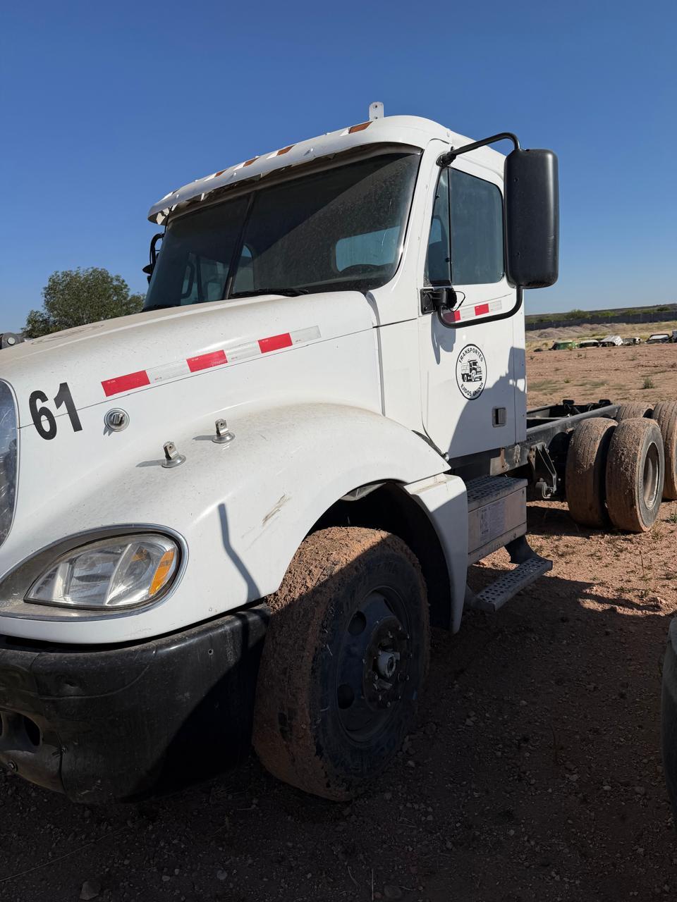 FREIGHTLINER 2001