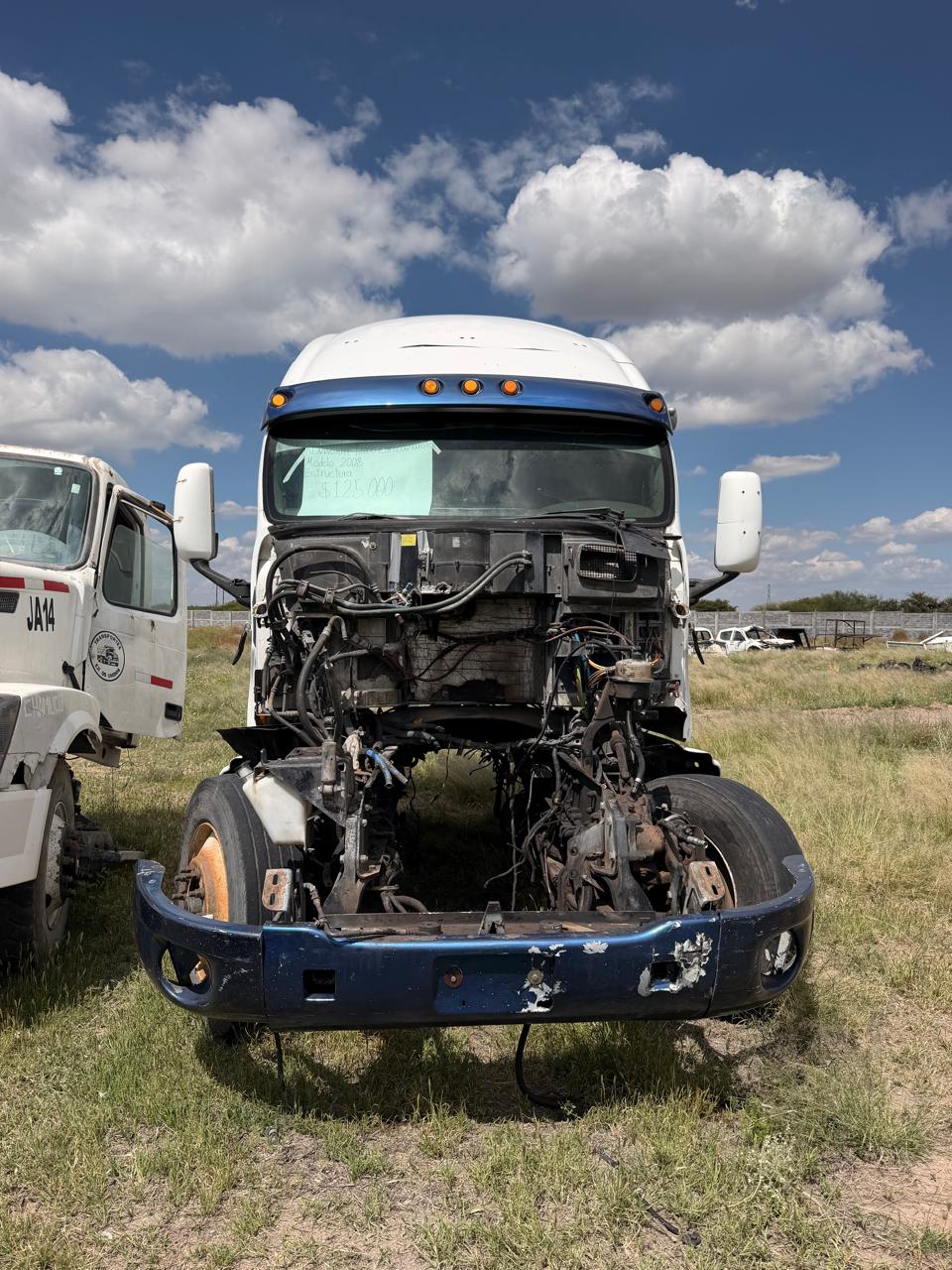 ESTRUCTURA KENWORTH T200 CON CAMAROTE 