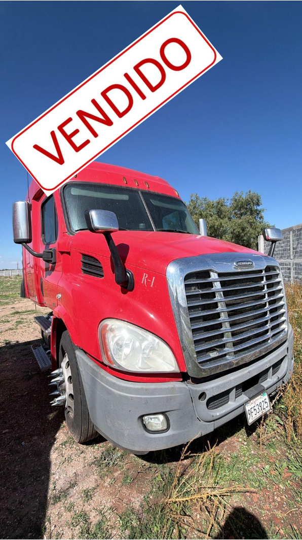 Corte FREIGHTLINER CASCADIA CON CAMAROTE
